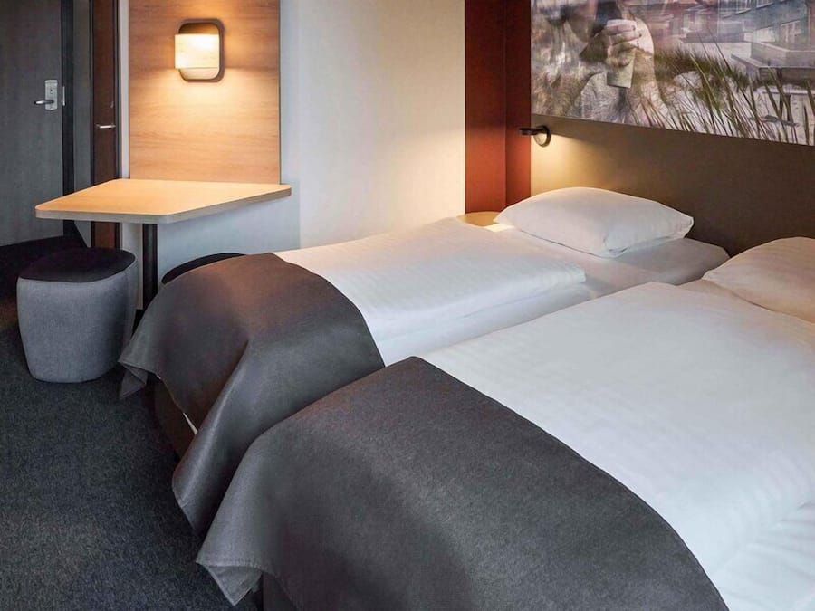 Standard Twin Room | Desk, laptop workspace, soundproofing, WiFi (free)