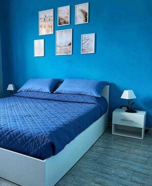 2 bedrooms, free WiFi, bed sheets - [Who Loves the Sea] Apartment (Borgo Sabotino-foce Verde)