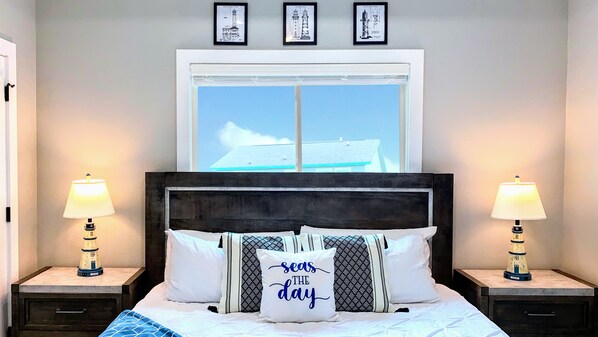 3 bedrooms, iron/ironing board, travel cot, free WiFi - Luxury, 7-Person HotTub, FirePit, Dogs, Arcade, Games, Beach Access, Family Fun! (Crystal Beach)