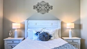 3 chambres, fer et planche à repasser, lit parapluie, Wi-Fi gratuit