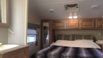 2 makuuhuonetta, ilmainen Wi-Fi, vuodevaatteet