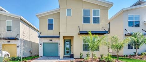 المنشأة من الخارج