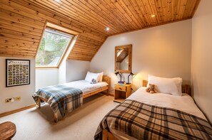 5 bedrooms, iron/ironing board, travel cot, free WiFi