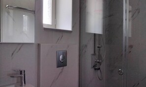 Rumah | Kamar mandi | Perlengkapan mandi gratis dan handuk