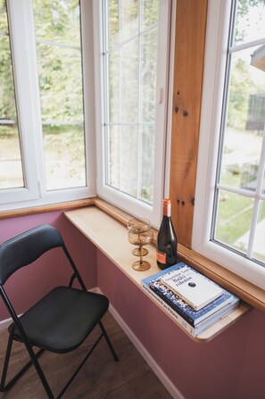 免费 WiFi、床单