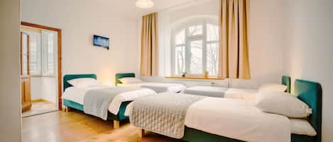 Standaard kamer (P3) | Gratis wifi, beddengoed