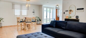 Amazing Location Beach House