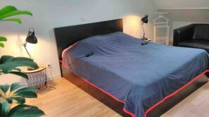 2 bedrooms