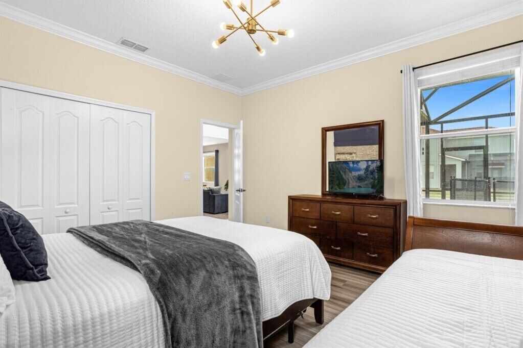 2954BuccaneerPalmRd19