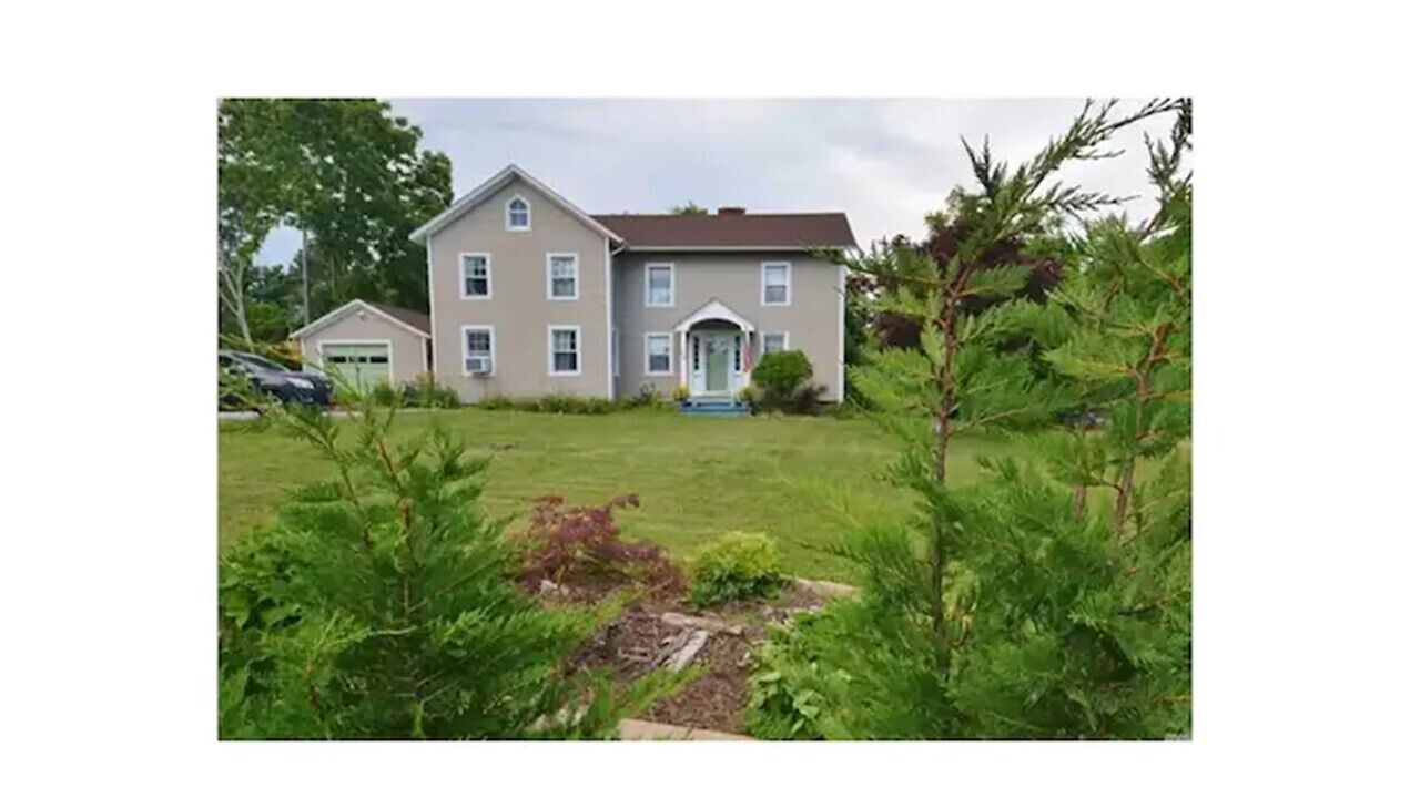 Hassel Free Farmhouse