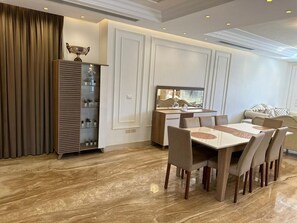 Dining - Beverly hills standalone villa with pool (Sheikh Zayed City)