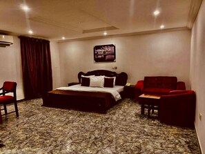 Luxury Single Room - E-Gold Luxury Hotel (Abuja)