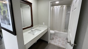Kamar Double Deluks | Kamar mandi