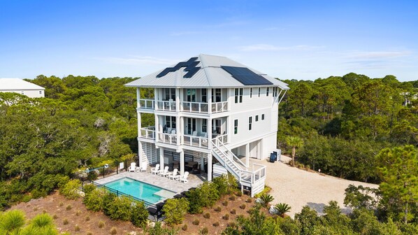 Exterior - A Weekend at Billys: 5 Bedrooms, Private Pool, Pet Friendly, Plantation! (St. George Island)