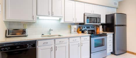 Fridge, microwave, oven, dishwasher