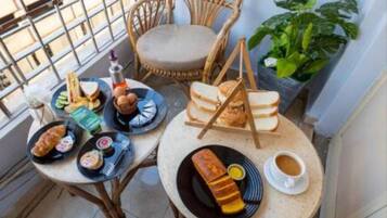 Desayuno buffet incluido todos los días