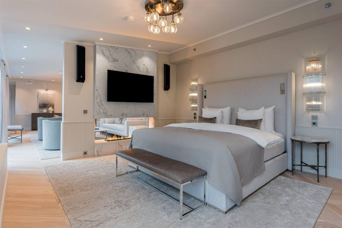 Suite (Penthouse) | Premium bedding, down comforters, minibar, in-room safe