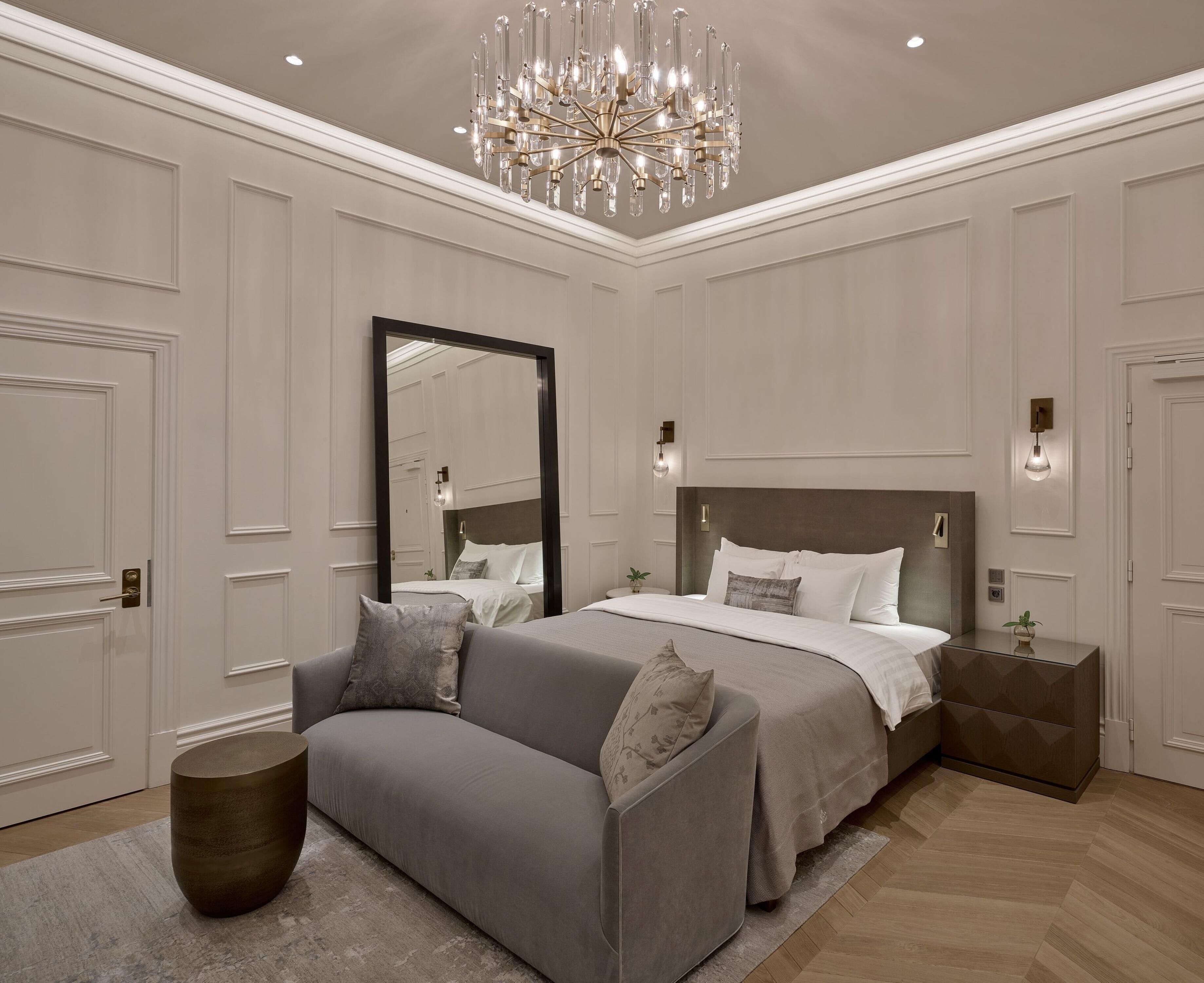 Deluxe Room, 1 Double Bed (Grand) | Premium bedding, down comforters, minibar, in-room safe