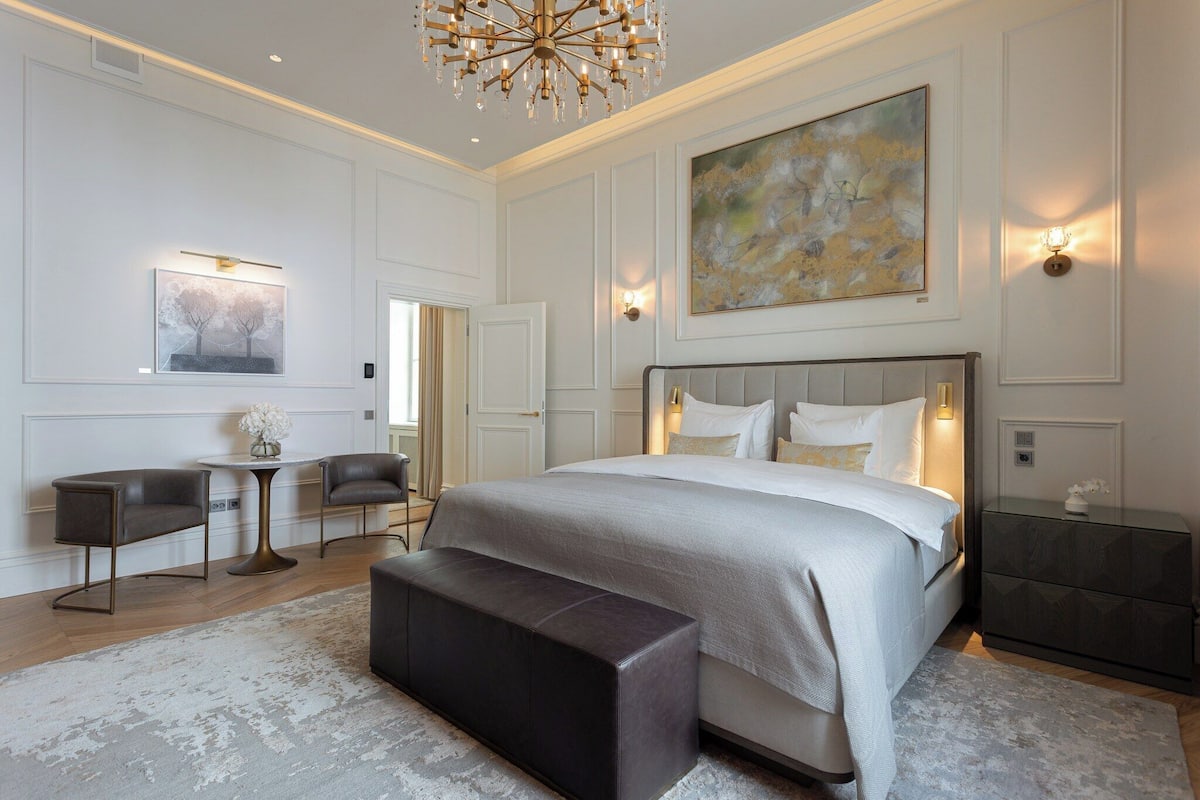 1 habitación, ropa de cama de alta calidad, edredón y minibar