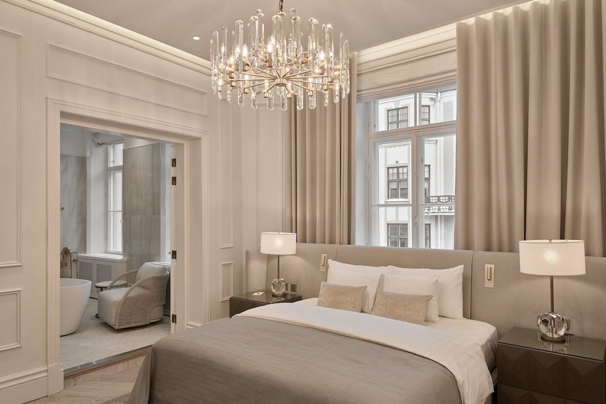 1 slaapkamer, luxe beddengoed, donzen dekbedden, een minibar