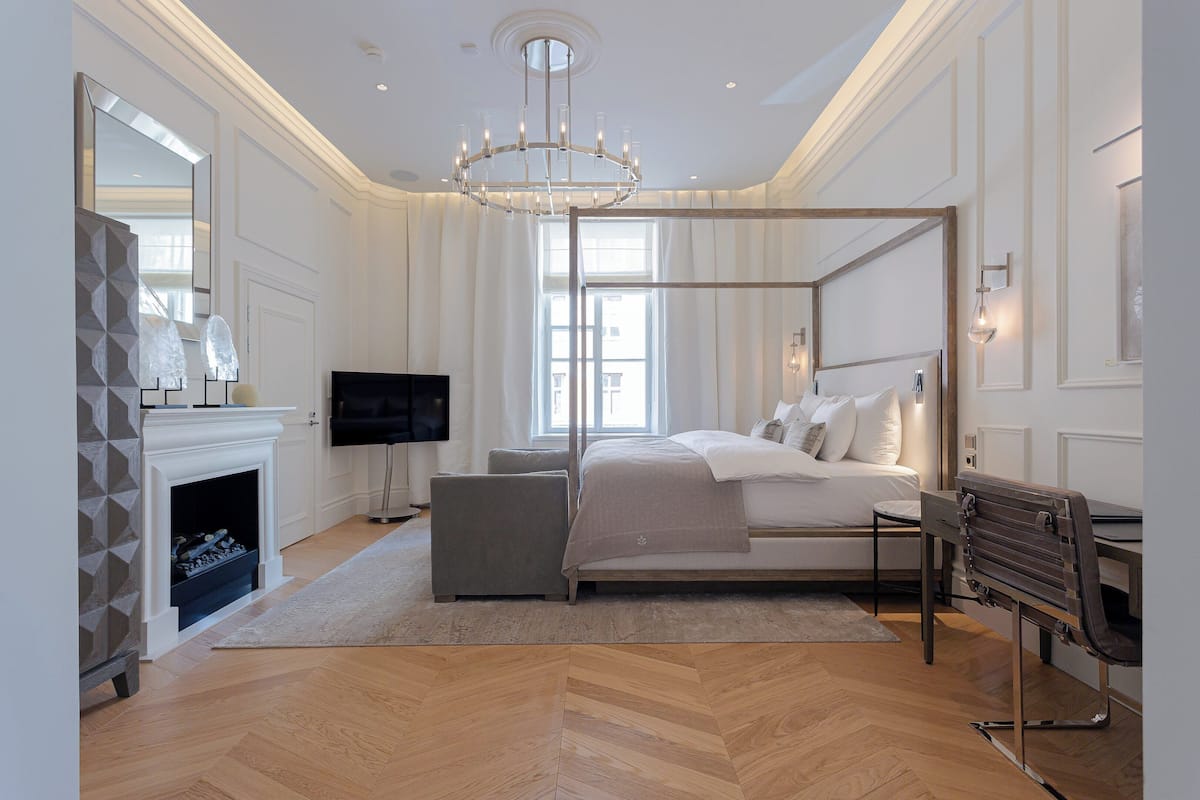 1 slaapkamer, luxe beddengoed, donzen dekbedden, een minibar