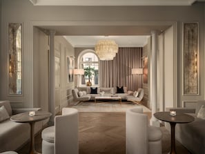 Bar (on property) - Waldorf Astoria Helsinki (Helsinki)