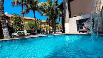 Piscina all'aperto