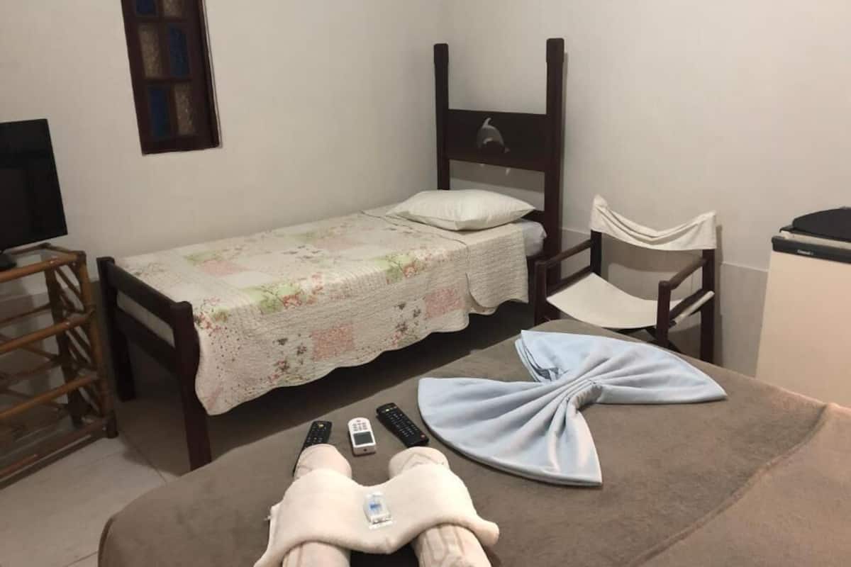 Chambre Triple Économique | Draps fournis