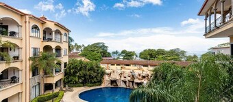 Best Location! Tropical 3BR Condo – Across Tamarindo Beach.
