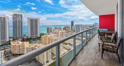★★★★★PENTHOUSE IN THE SKY. 3BDR/3BA LUXURY CONDO. DIRECT OCEAN VIEW.
