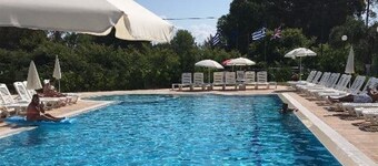 Yianetta Hotel