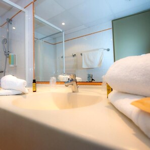 Bathroom - Club Domaine de Chateau Laval (Gréoux-les-Bains)