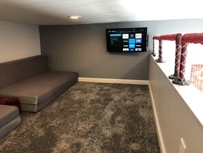 Interior - Hockey Room - Sleeps 7, Two TVs & Wooded Trails (Benzonia)