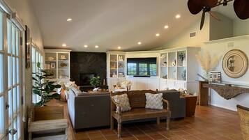 TV connectée, jeux vidéo