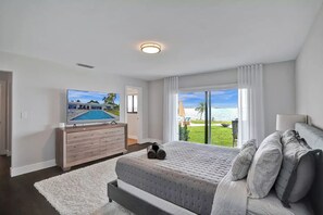 6 bedrooms, iron/ironing board, travel cot, free WiFi - Super Luxury Bayfront Compound (Miami)