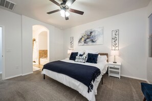 3 Schlafzimmer, Bügeleisen/Bügelbrett, kostenloses WLAN, Bettwäsche