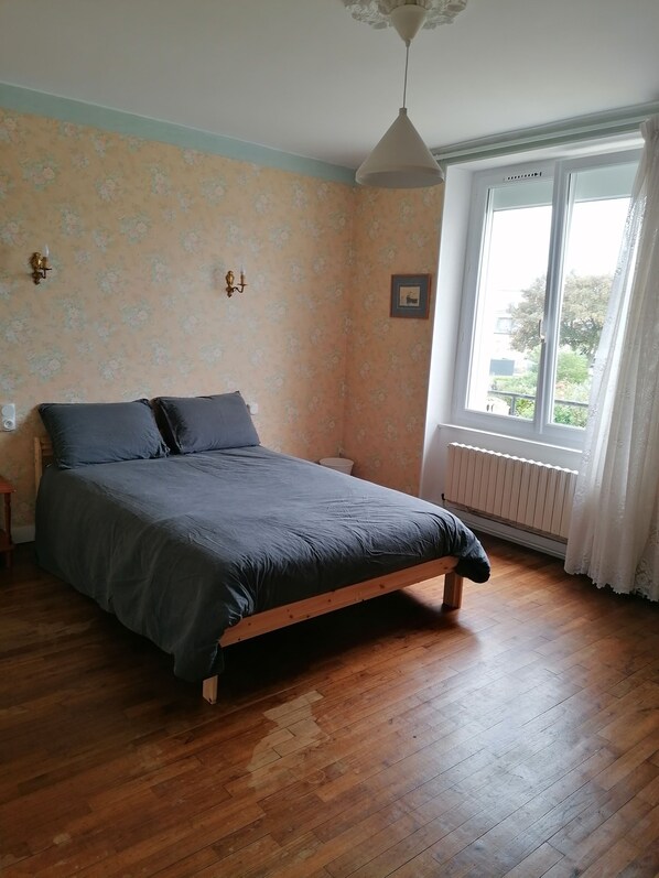 3 chambres, Wi-Fi gratuit, draps fournis