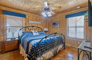 5 Schlafzimmer, kostenloses WLAN, Rollstuhlgeeignet