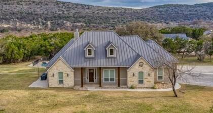 Beautiful and spacious home with a pool in the Heartstone Subdivision