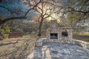 Property grounds - Beautiful home in the Comanche Crossing Subdivision (Concan)