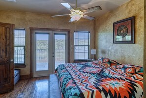 4 bedrooms, free WiFi