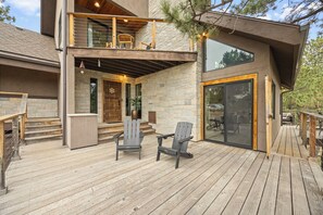 Terrace/patio - Mountain Retreat - Close to Town! (Boulder)