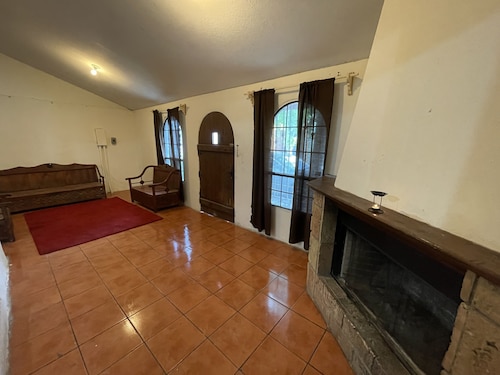 Cozy Home w/Fireplace