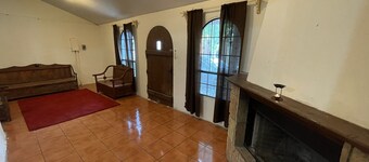 Cozy Home w/Fireplace