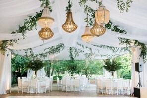 Espace banquet en plein air