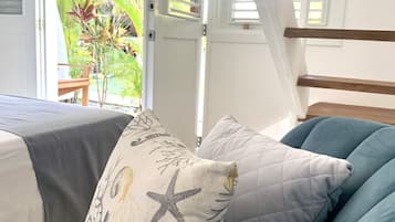 Superior Triple Room | Minibar, in-room safe, individually decorated, individually furnished