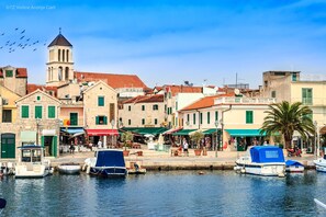 Marina