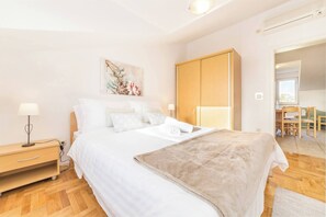 1 camera, Wi-Fi gratuito, lenzuola