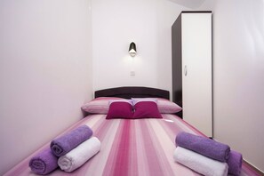 2 chambres, Wi-Fi gratuit, draps fournis