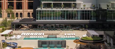 2 outdoor pools, pool cabanas (surcharge)